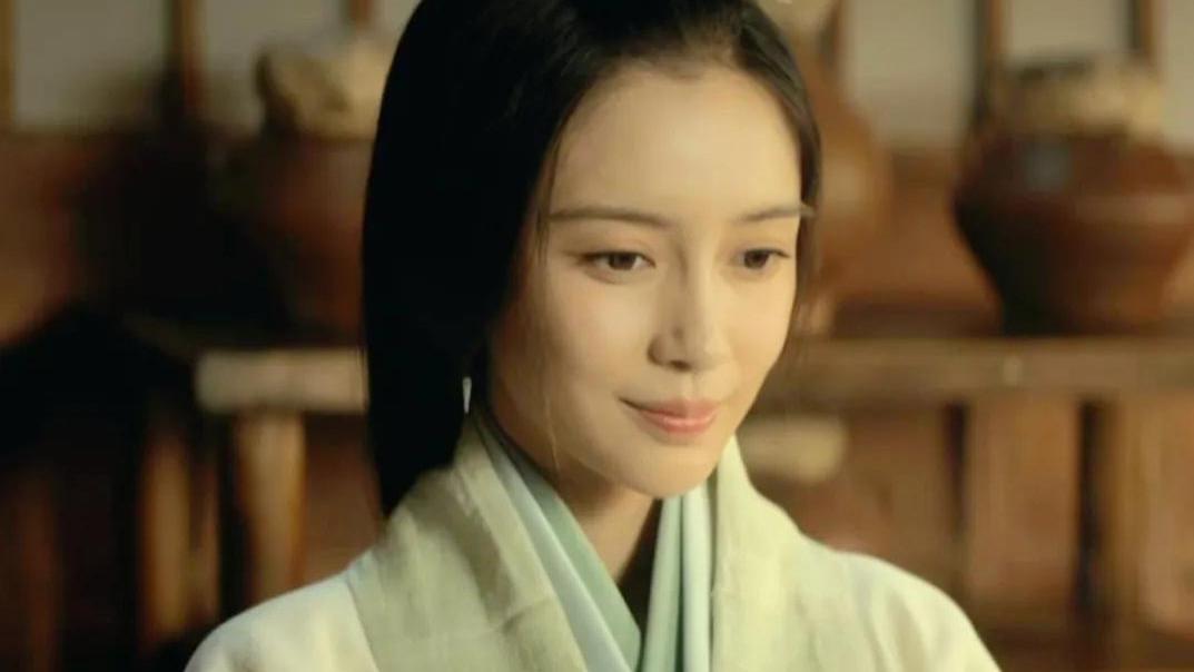 庄文杰|柔弱无骨，孤苦无依？《风起陇西》中她才是隐藏最深的最强伪装者