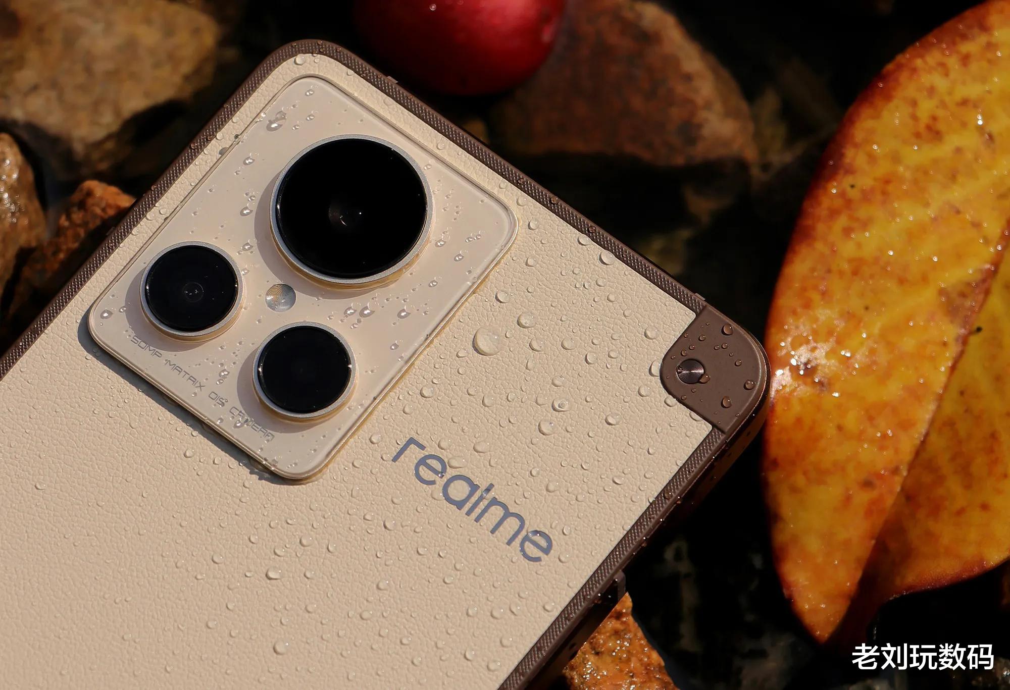 小米科技|又一款骁龙8+手机发布了,它卖3499,相比小米12S谁更强一些呢?