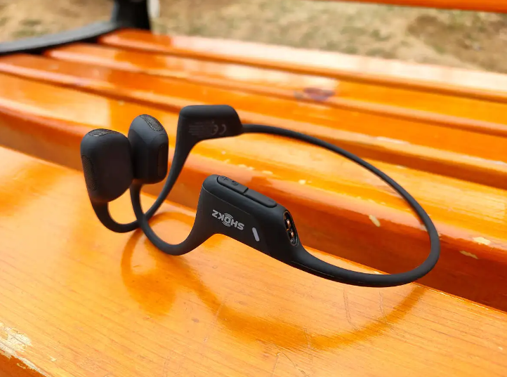耳机|更契合健身节奏的耳机,OpenRun Pro骨传导运动耳机
