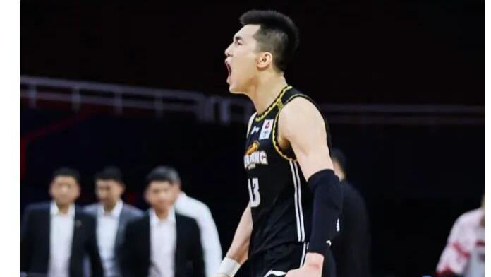 郭艾伦|辽宁上下要给郭艾伦争取MVP，CBA给张震麟就足以毁掉一个所谓的王朝