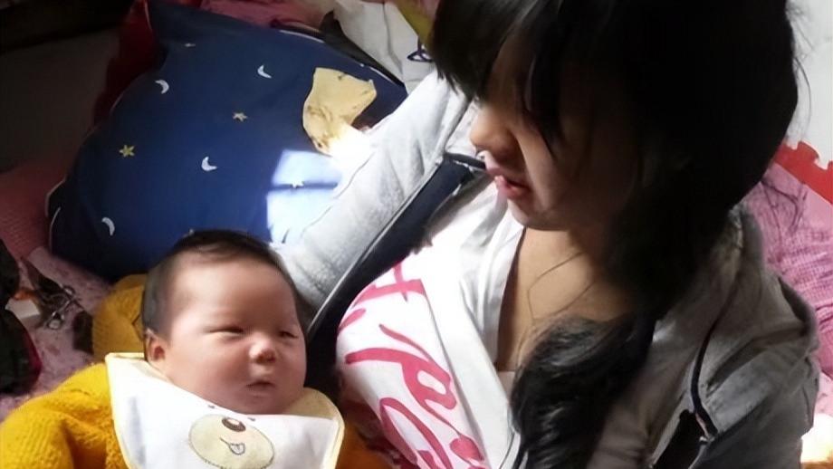 |乡愁沈丹为何那么红？从离异妇女到千万网红，如今身价超1000万