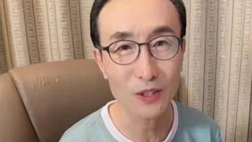 中国女足|0-2！巩汉林2连败！第2个“假签名”诞生，42岁中国女足名宿打假