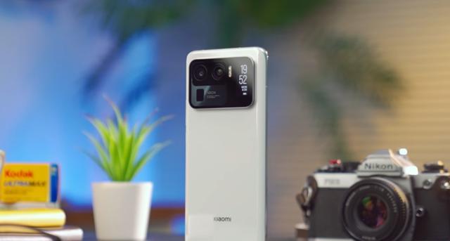 小米科技|3款“大跳水”的旗舰手机，12G+256G高配创新低，哪一款值得买？