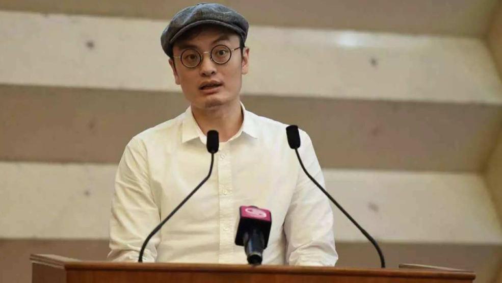 汪滔|这个中国“疯子”造出来的东西，7年成为全球第一，身价240亿