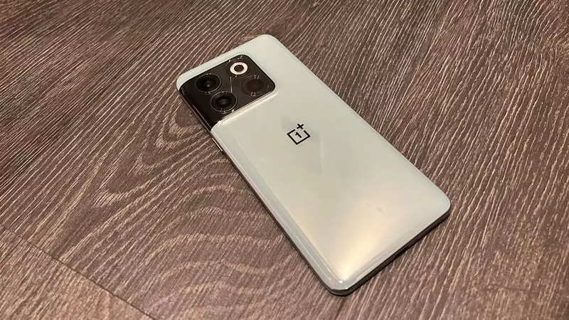 VR|应该没有一个软件比小而美恐怖了吧?还好我有16+512G的手机