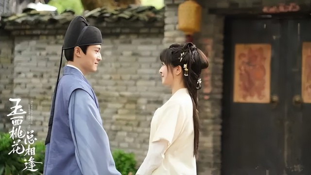 张含韵|张含韵再受力捧？这回彻底转型成演员，时机和努力都很重要