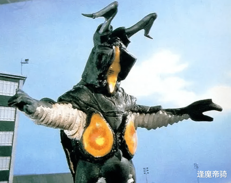 初代奥特曼|初代奥特曼大结局被杰顿打败,佐菲要是提前赶到,能打败杰顿吗?