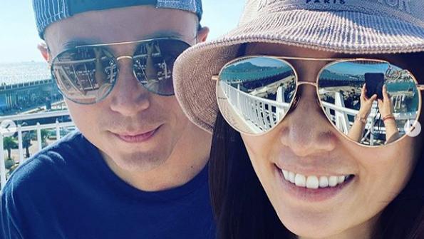 林心如|林心如好幸福！5岁小海豚为妈妈梳多款发型，老母亲晒照骄傲炫耀