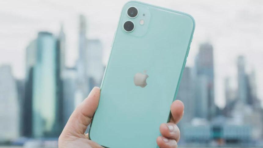 机箱|iPhone11升级iOS15.5beta2：续航很好，值得升级养老