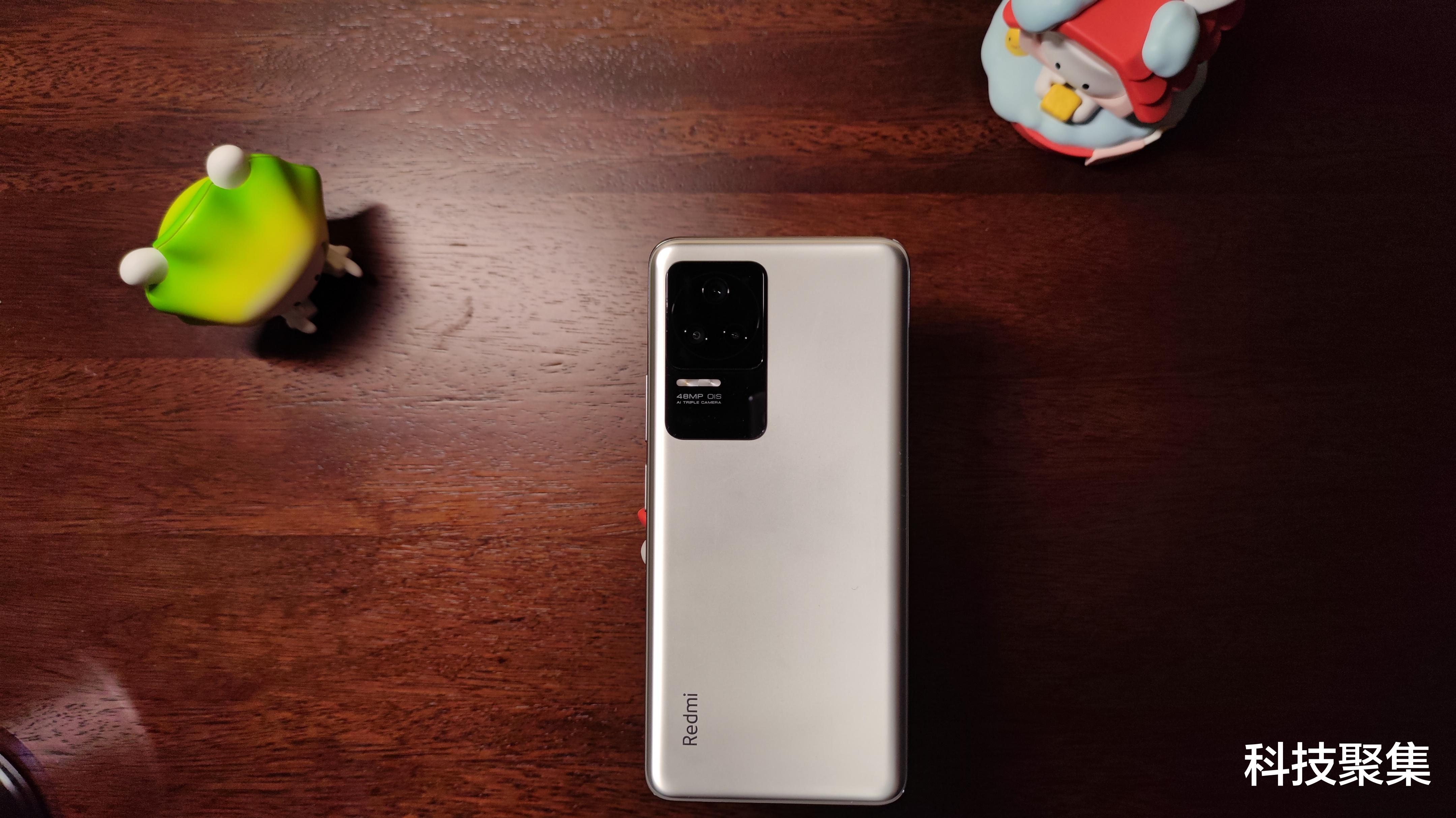 红米手机|Redmi K50一个月体验:三大优点两点不足!原来好钢用在了刀刃上