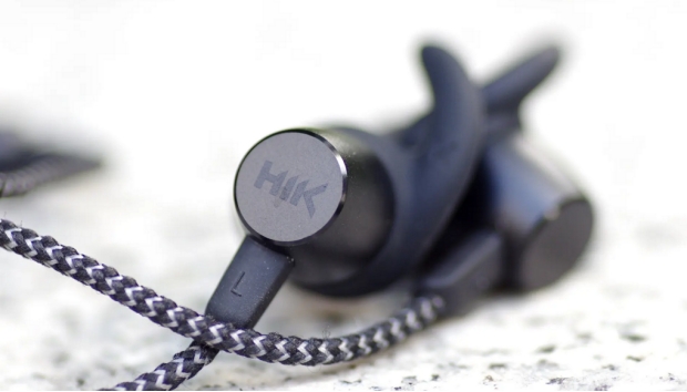 蓝牙耳机|这些颈带蓝牙耳机可提供 150 小时的待机时间