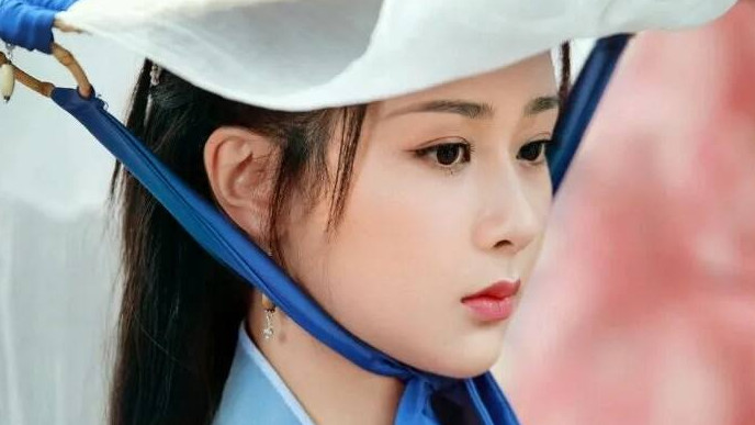 李现|靠“捡漏”爆红：杨紫刘亦菲成名角色无人愿接，李现罗云熙咖位飞升！