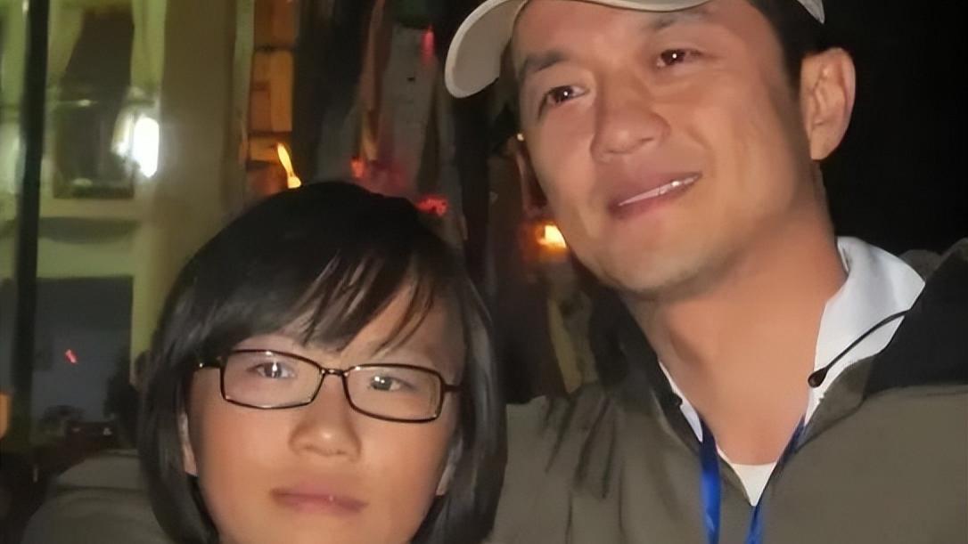 带货|李亚鹏：窦靖童不是我生的会更严苛，定经济舱希望她过普通人生活