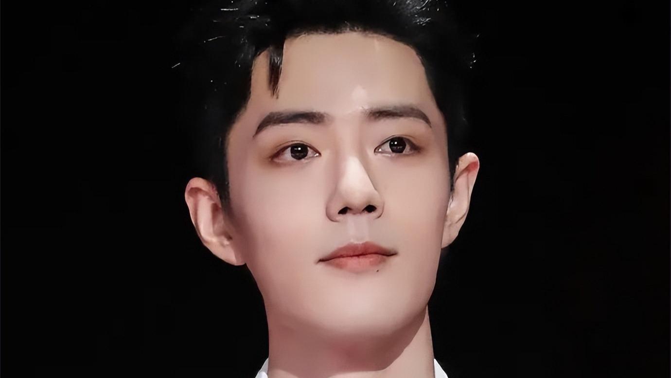 肖战|肖战节目路透曝光，罕见与张艺兴王源陈伟霆同框，却被指是P图