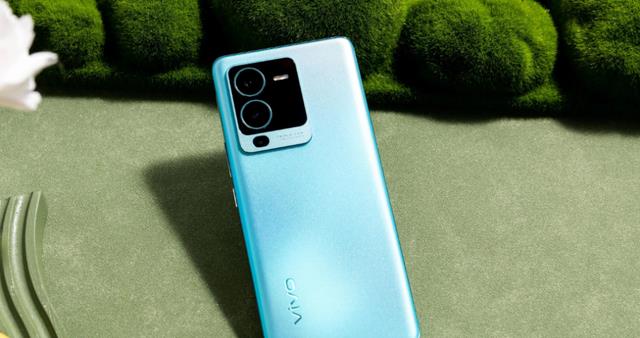 vivo|6000mAh+144Hz+256GB,放在1899元价位,性价比击败红米