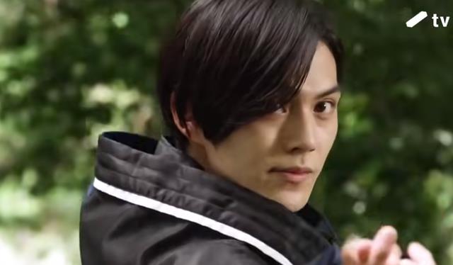 杂志|假面骑士geats杂志图追加男主设定 表面是自私龙傲天 实则是暖男