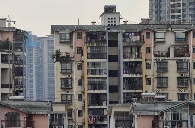 华为|大降2870元,IP68防尘防水+67W无线充电,高端机沦为中端机