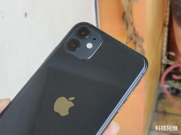 苹果|从5999元跌至3799元，苹果A13+128GB，经典iPhone如今重回低价