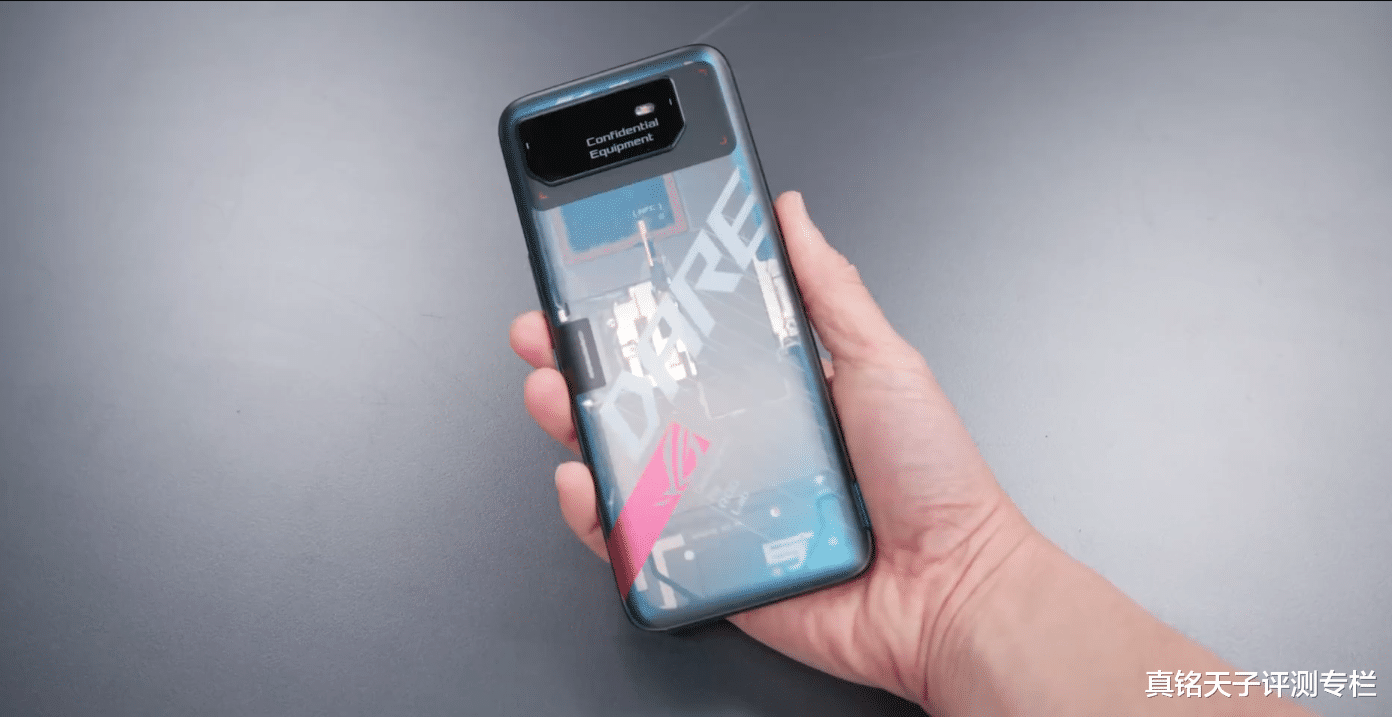 酷派|ROG游戏手机6正式官宣发布日期!工程机上手曝光:升级亮点够多?