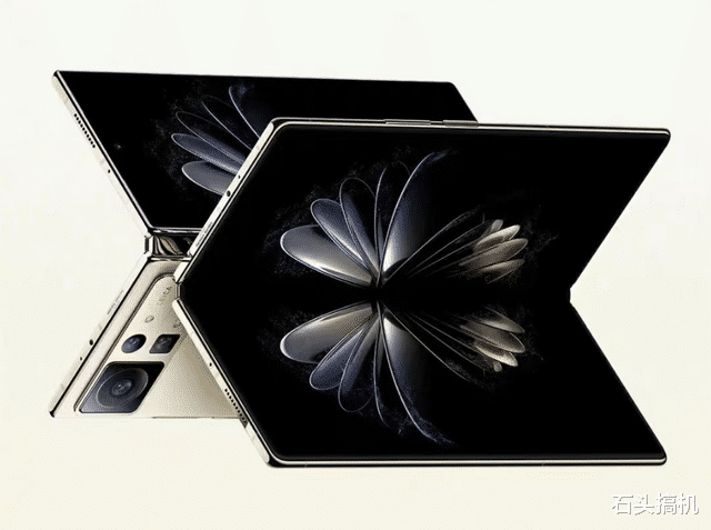 小米科技|卢伟冰：小米年内还会发布数款新品手机，正在忙着追货提量