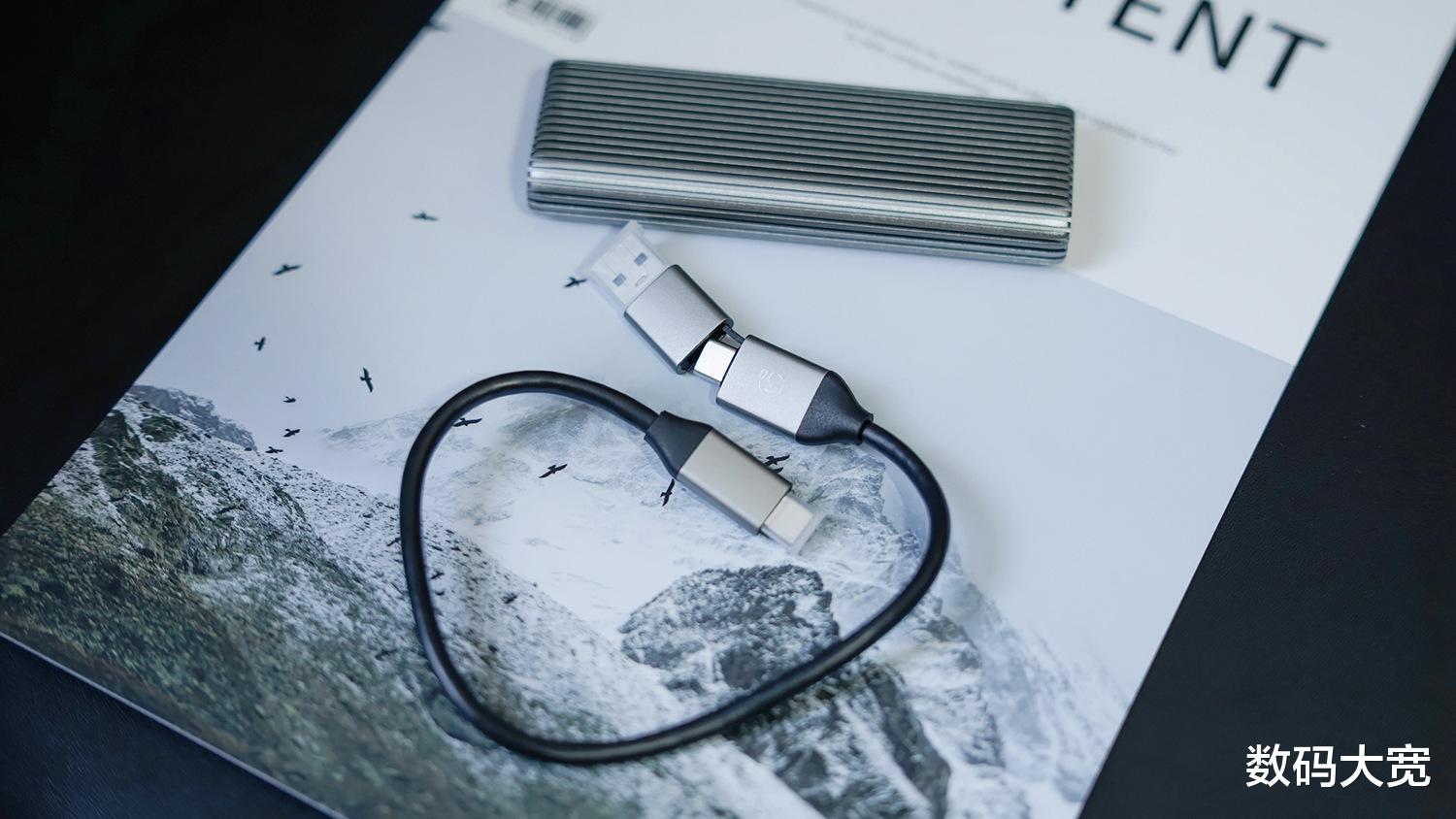 信息技术|ORICO奥睿科AM2C3硬盘盒体验:支持加装马甲,散热无忧