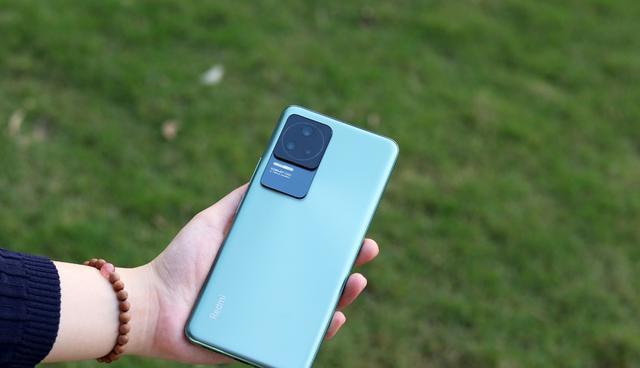 耳机|5000mAh+120W闪充+天玑9000，跌至2699元，还要啥自行车？