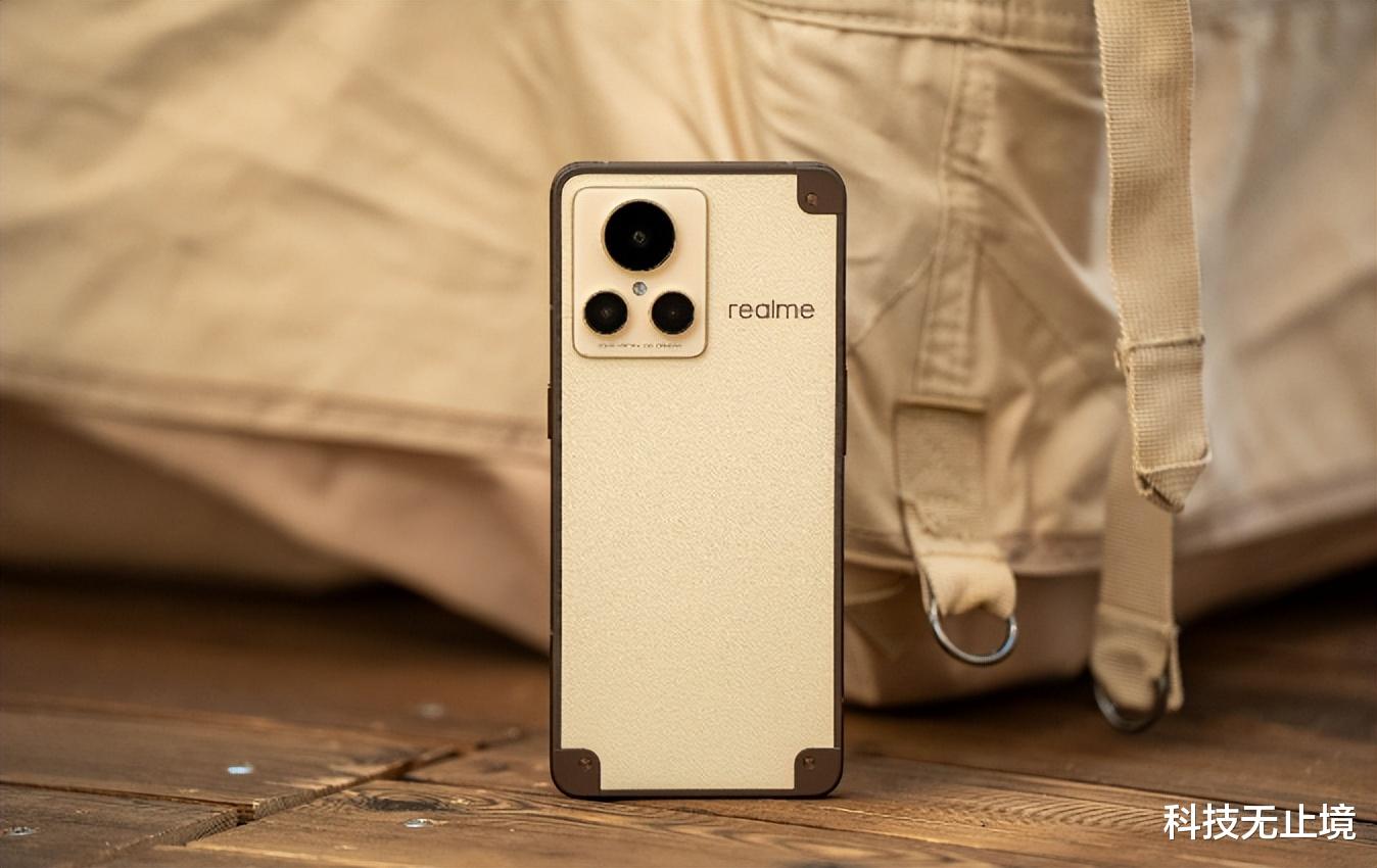 iPhone|拒绝当大冤种,目前这4部手机最值得买,看看你会选哪一部?