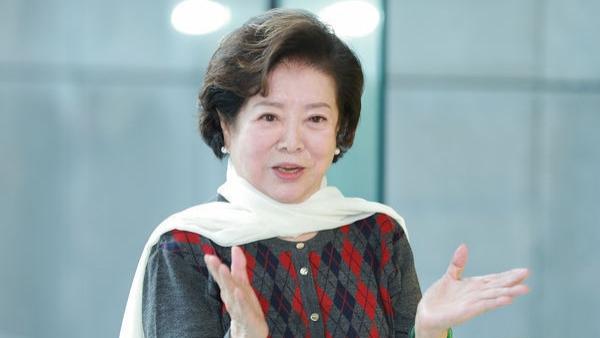 巴戈|陈淑芳没做过健康检查，谈巴戈哽咽道：我不怕死，但是要死得漂亮