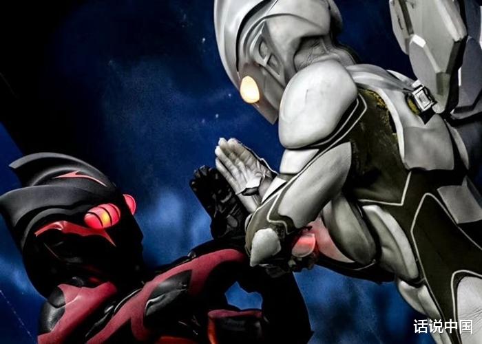 acgn漫评|雷杰多奥特曼打跑小金人，号称宇宙意志的代表者，他能打败诺亚吗？