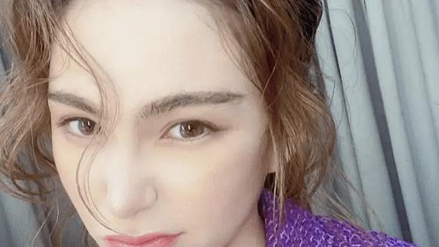 侯佩岑|侯佩岑再谈彩虹图！昆凌发文暗示闭嘴？周杰伦紧跟着力挺娇妻！