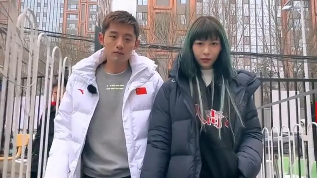特鲁姆普|张继科又招惹非议，与千万粉丝女网友约球，粉丝称：自贬身价