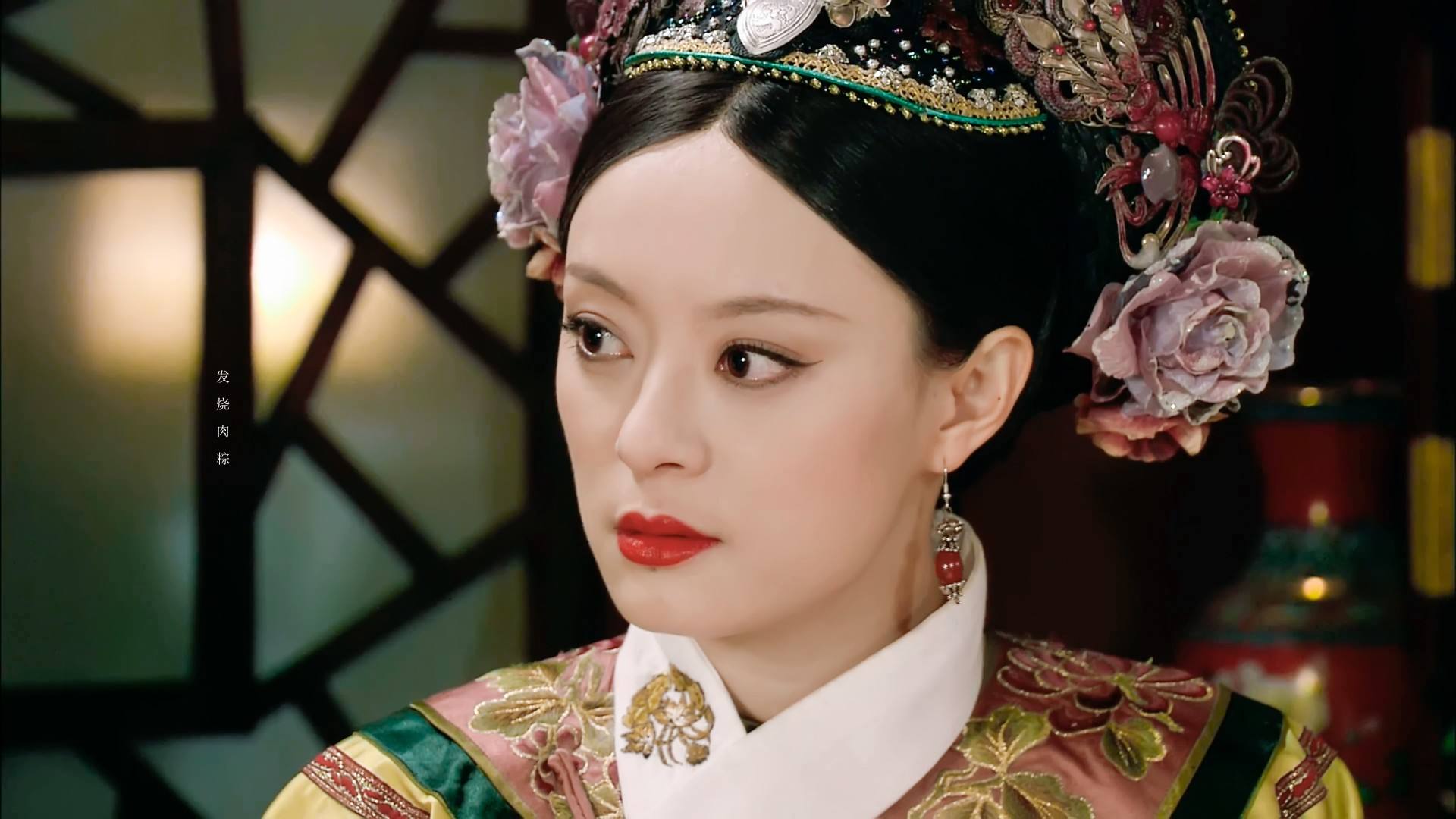 华妃|《甄嬛传》的谎言：甄嬛不是替身，华妃没有欢宜香，纯元是谁？