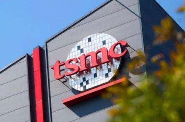 三星|18台EUV?三星高层两赴ASML,外媒:台积电笑了