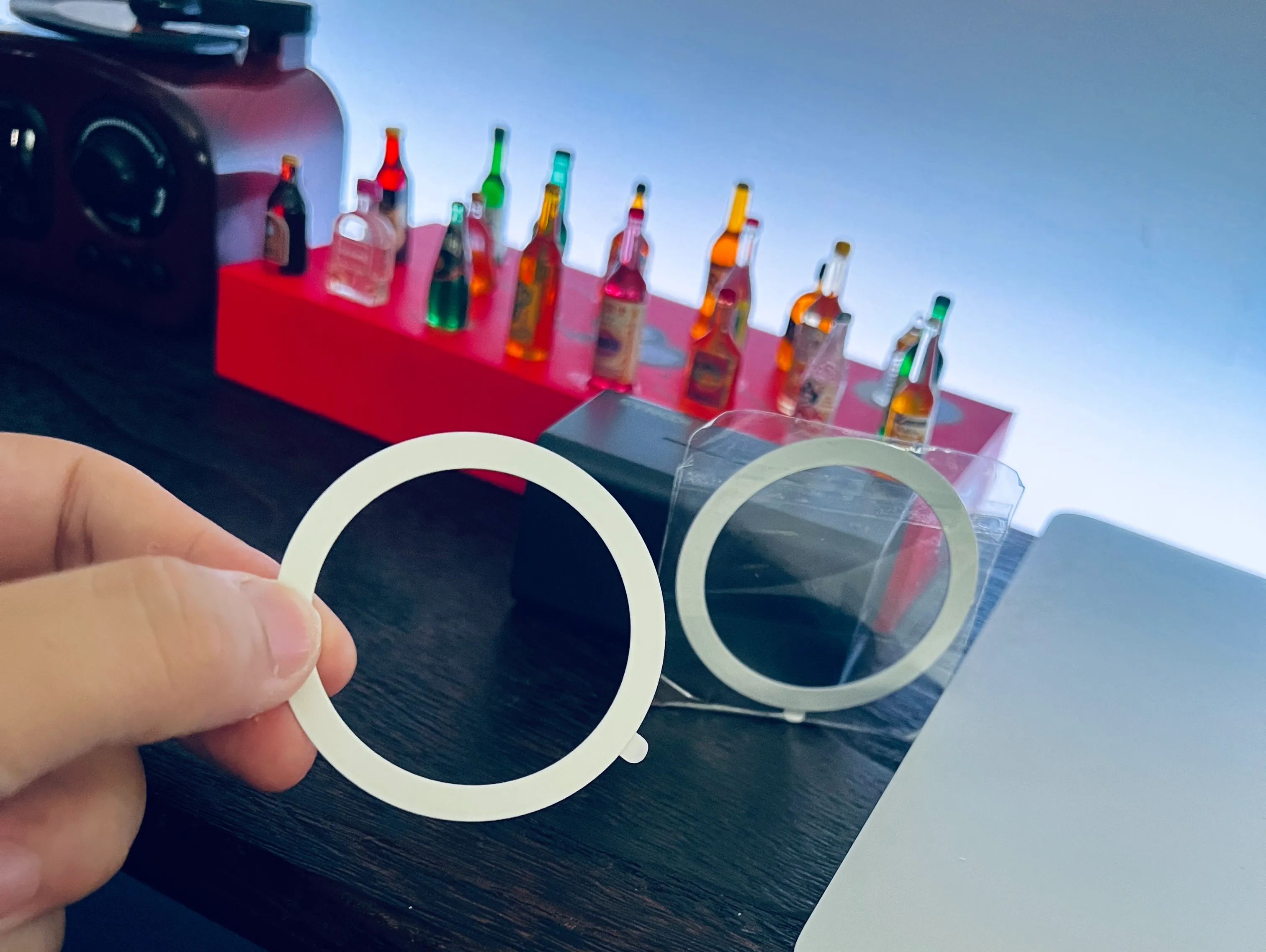 iPhone|嫌弃iPhone太伤眼?外挂补光灯了解一下。