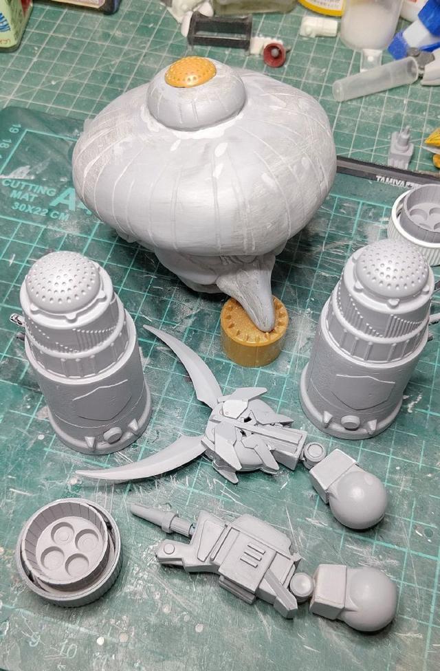 模型|千与千寻汤婆婆样式扎古莱罗模型脑洞改造