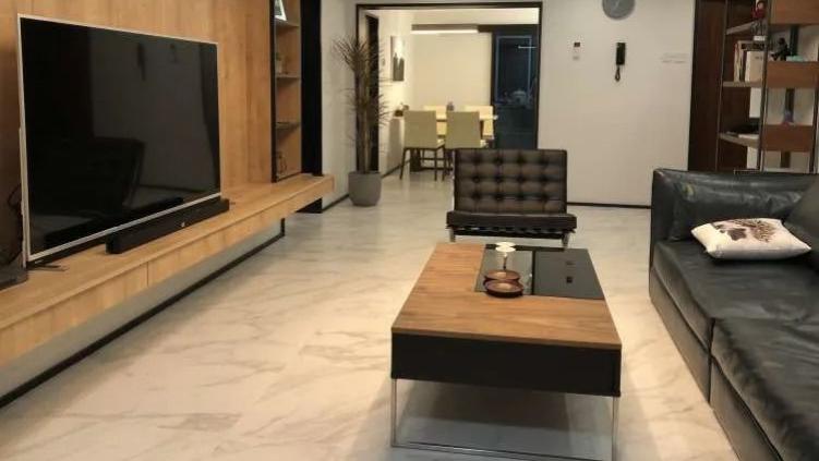 70㎡两居小户型，阳台改U型厨房，变身两房两厅，简约小家真清新