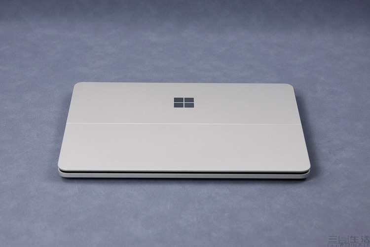 TCL|Surface Laptop Studio另类评测：“缝合怪”使用指南