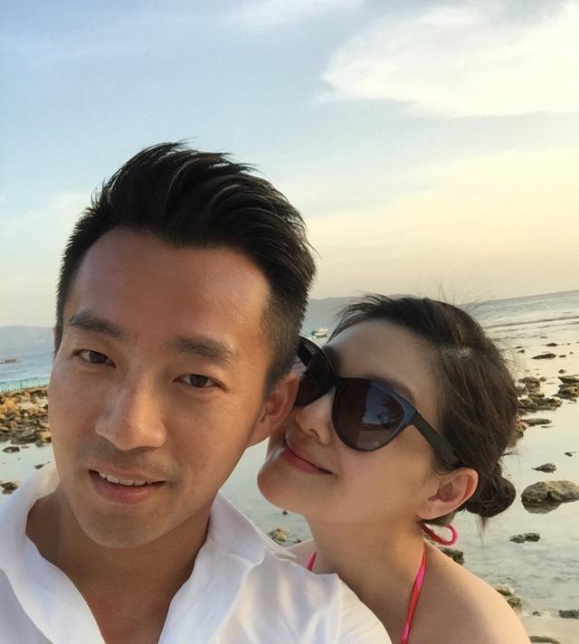 生图|汪小菲隔空硬怼徐熙娣，事后回应没喝酒，网友：去私聊行吧