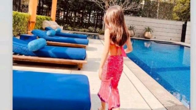 好莱坞|周杰伦晒女儿背景照，亚麻色的发色遗传外公的澳洲基因，混血感强