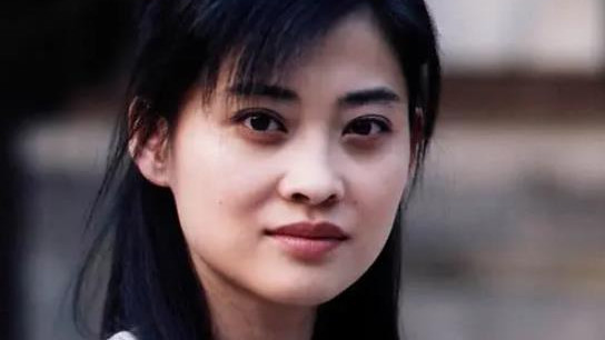 梅婷|梅婷新剧开播，连看5集不过瘾，国产又出了一部“宝藏”剧？