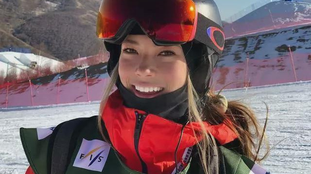 谷爱凌|谷爱凌1张偷拍照流出，曝光夺冠真相：醒醒吧，什么天才少女！
