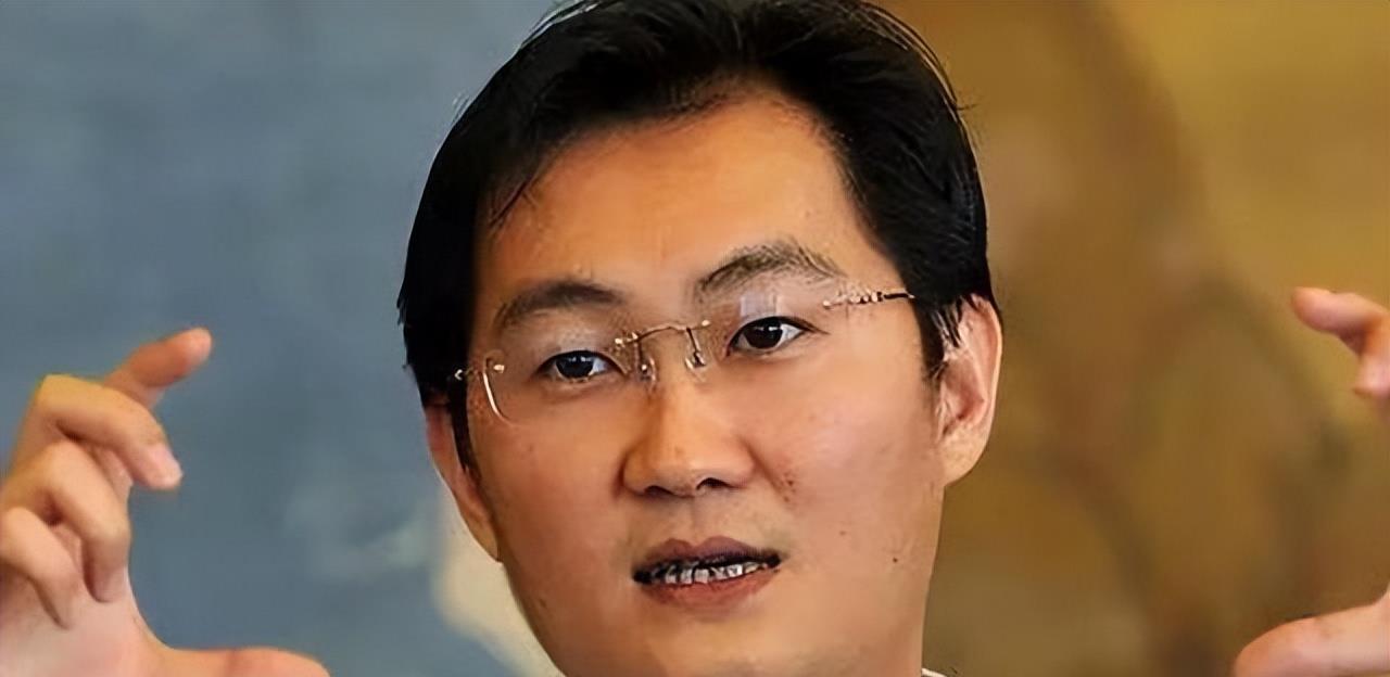 华硕|微信被人删除，对方的微信还留在列表里？原因惹人深思