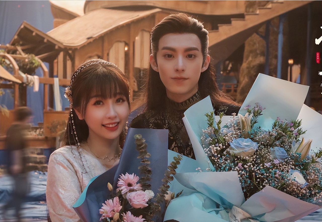 苍兰诀|同部小说改编，《苍兰诀》剧版天天热搜，动漫版天天吃灰