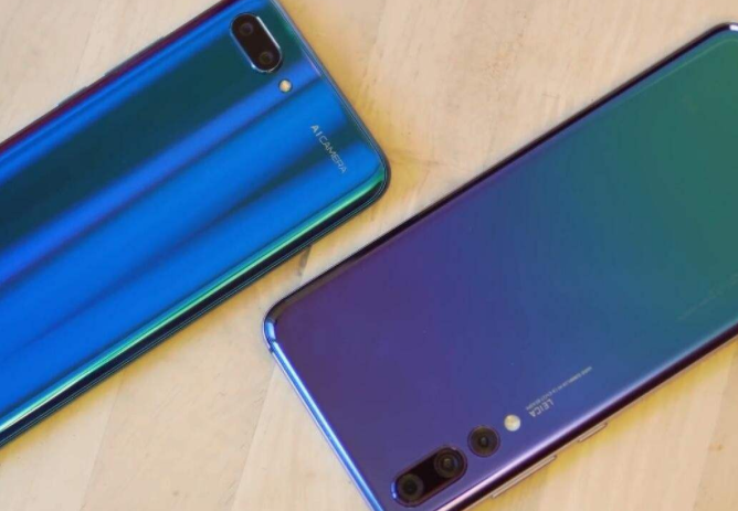 华为荣耀|荣耀手机有继承华为的一些好的东西，包括系统，拍照等等