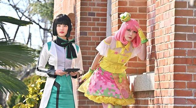 一拳超人|假面骑士女骑外传2话花絮图 坂本太会拍了 哪位才是你的真爱老婆