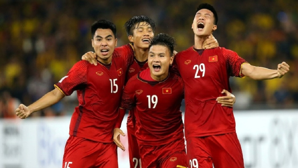 董路|奈何越南有高达！董路称越南U17狂胜德甲劲旅青年队，遭官方打脸