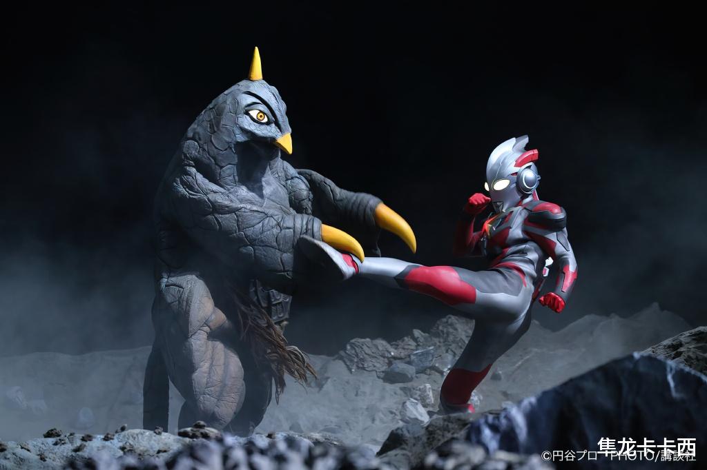 艾克斯奥特曼|假面骑士revice狩崎败北后崩溃式洗白 一切都是艾克斯奥特曼的错