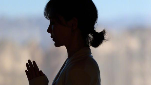 林志玲|旗袍皇后，拒绝多位富豪嫁二婚钢琴家，今45岁身材凹凸有致好优雅