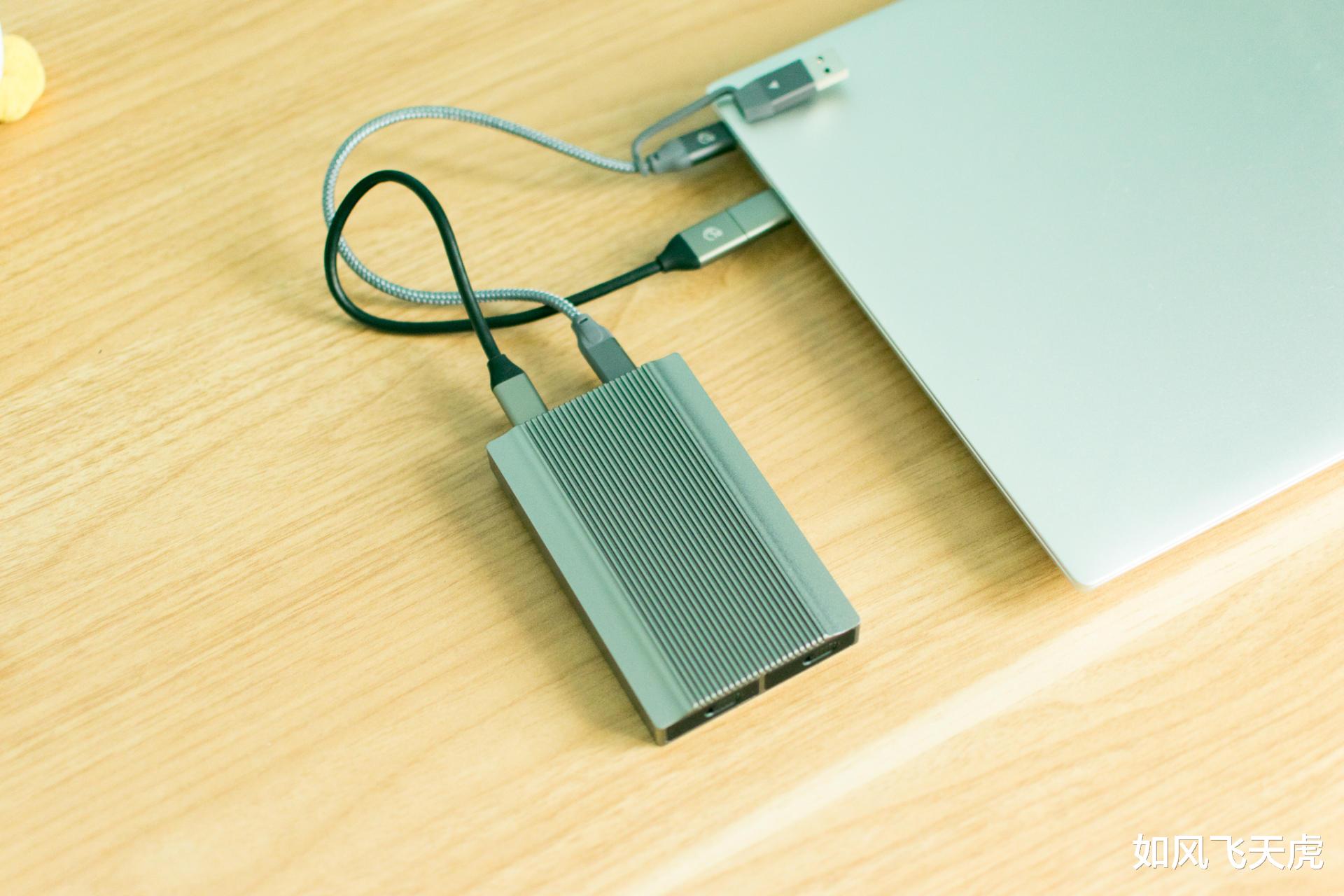 ssd|趁着NMVe SSD硬盘价格下降，我DIY了双盘移动硬盘，游戏带着走