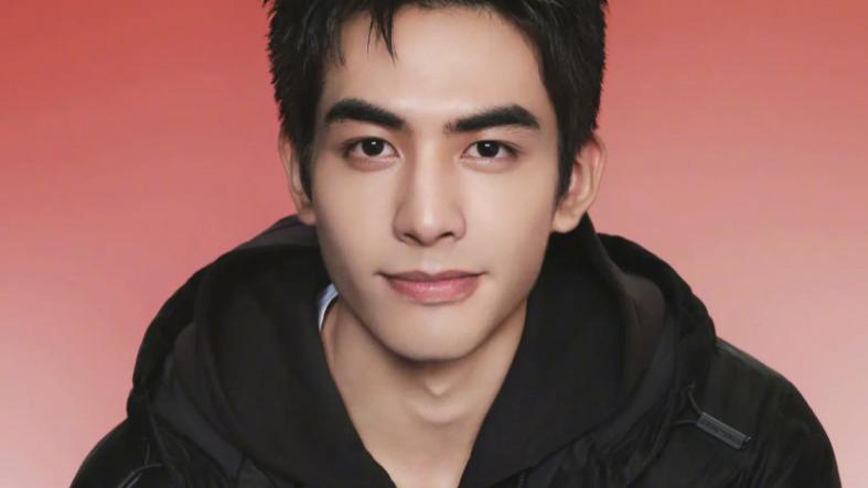 宋威龙|宋威龙把于正告了！闹解约已经一年多，宋威龙受影响近半年没进组